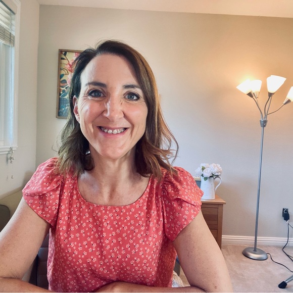 Hi! I’m Jo. I’m a 5’2, 120lb (ish) pear-shape who loves boho & classic clothes - Picture 6 of 14